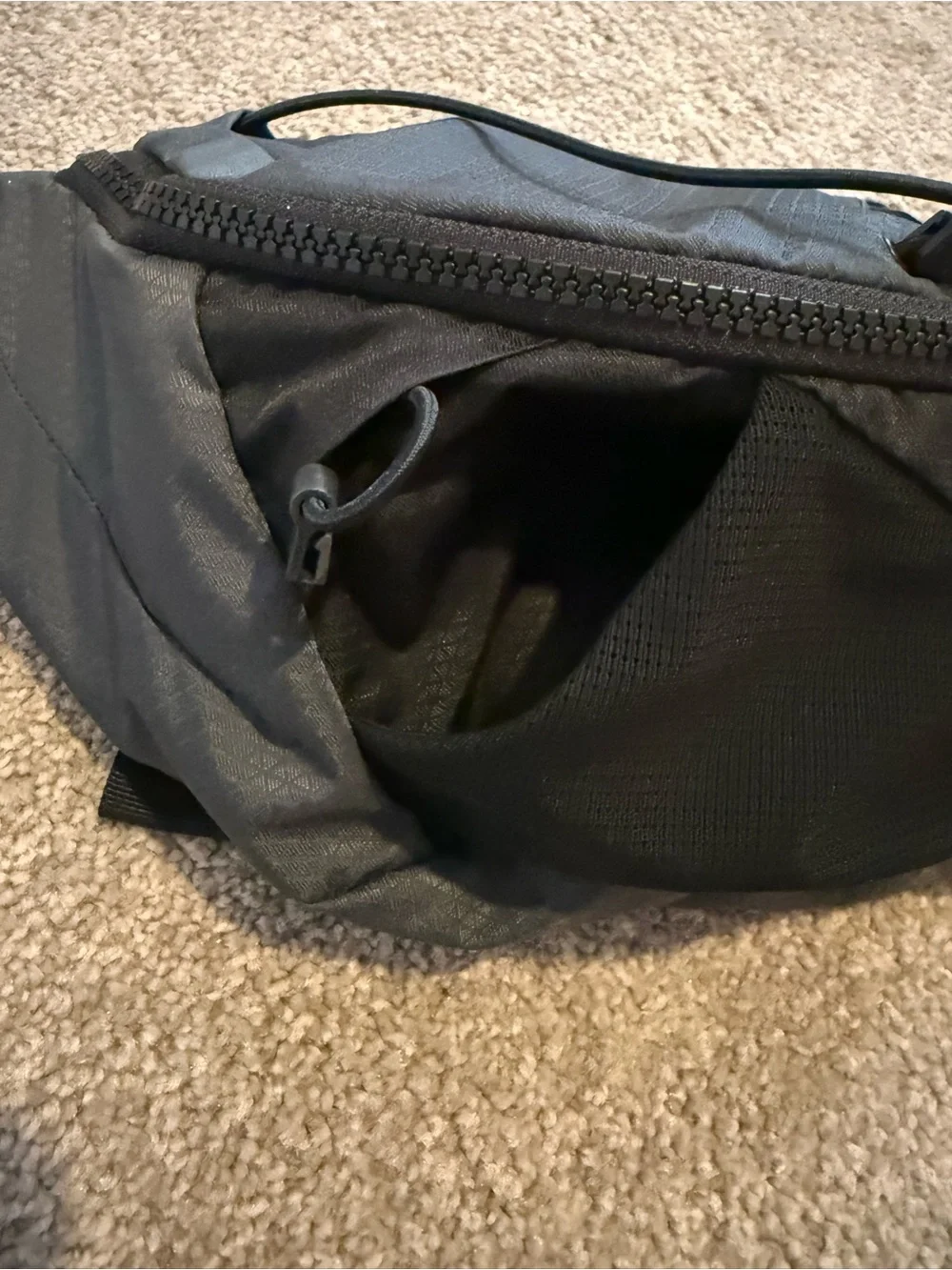 The North Face Black Waist Pack - Compact Everyday Sling- unisex